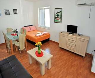 Апартаменты Apartments Franićević Петровац Апартаменты с 1 спальней и балконом-30